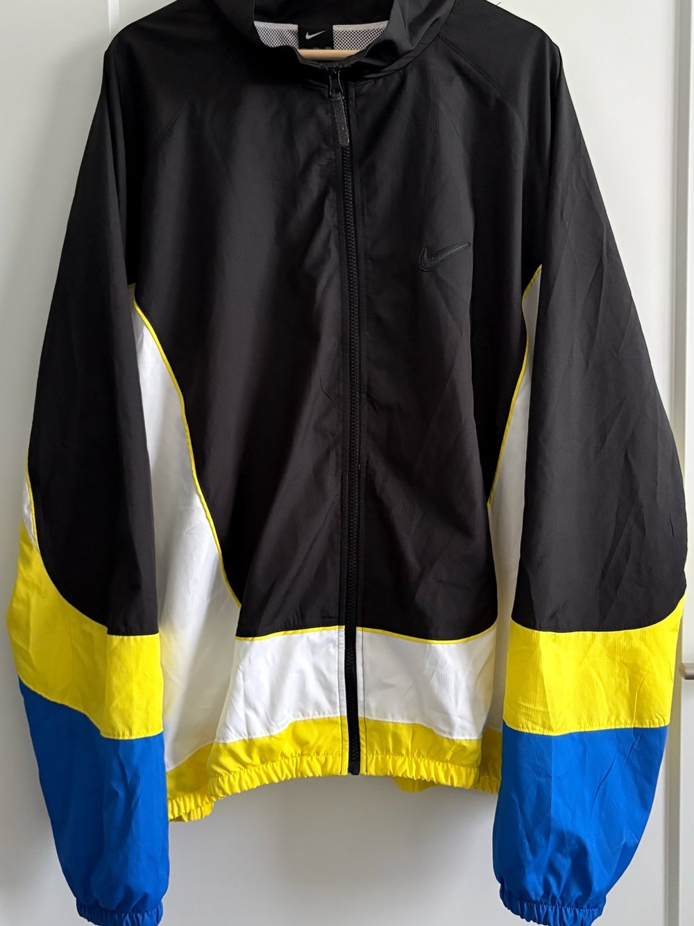 Nike Retro Style Men’s Windbreaker Jacket